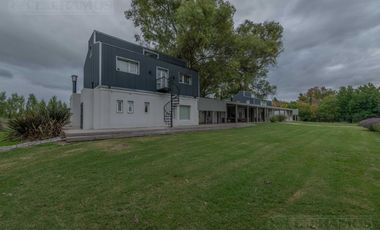 IMPORTANTE CASA A POLO-CANCHA DE TENNIS-B C CHACRAS DE MURRAY | PILAR