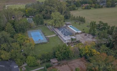 IMPORTANTE CASA A POLO-CANCHA DE TENNIS-B C CHACRAS DE MURRAY | PILAR