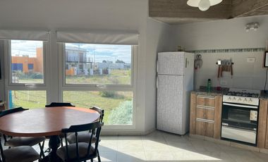 Moderna Casa en  Rocas Negras