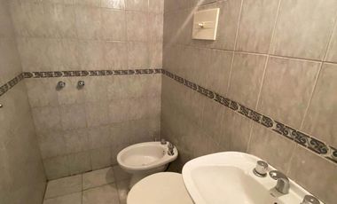 Departamento con local de uso profesional en  venta Centro Rosario