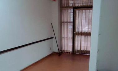 Departamento con local de uso profesional en  venta Centro Rosario