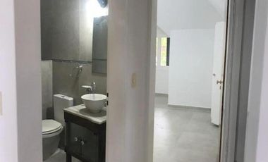 PH en venta - 1 Dormitorio 1 Baño - 40Mts2 - Temperley