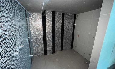Edificio Comercial en venta - 4 Plantas - 9 Baños - 900Mts2 - La Plata