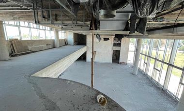 Edificio Comercial en venta - 4 Plantas - 9 Baños - 900Mts2 - La Plata