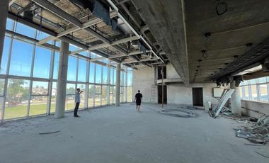 Edificio Comercial en venta - 4 Plantas - 9 Baños - 900Mts2 - La Plata