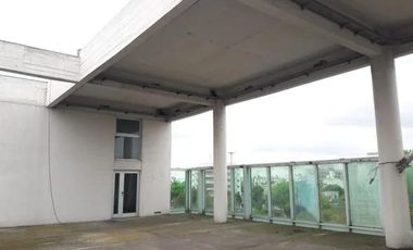 Edificio Comercial en venta - 4 Plantas - 9 Baños - 900Mts2 - La Plata
