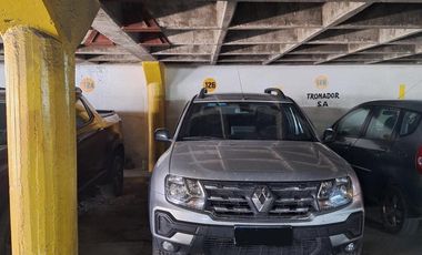 Cochera en venta sobre calle Quaglia en Bariloche