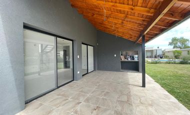 VENTA CON RENTA. Increíble oportunidad!!!! casa a la venta en Los Arces