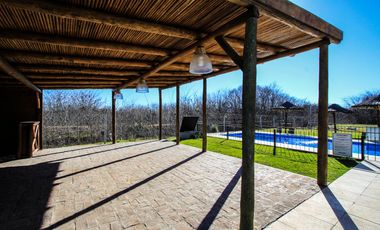 VENTA CON RENTA. Increíble oportunidad!!!! casa a la venta en Los Arces