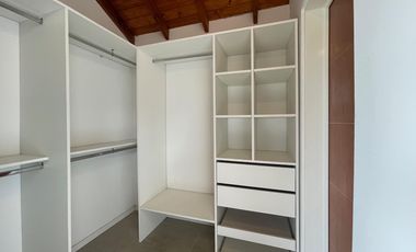 VENTA CON RENTA. Increíble oportunidad!!!! casa a la venta en Los Arces