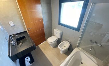 VENTA CON RENTA. Increíble oportunidad!!!! casa a la venta en Los Arces