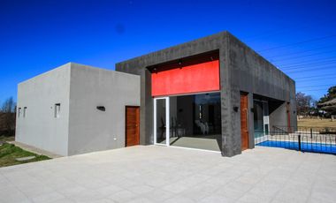 VENTA CON RENTA. Increíble oportunidad!!!! casa a la venta en Los Arces