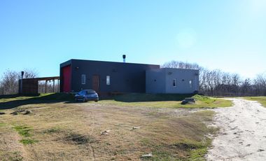 VENTA CON RENTA. Increíble oportunidad!!!! casa a la venta en Los Arces