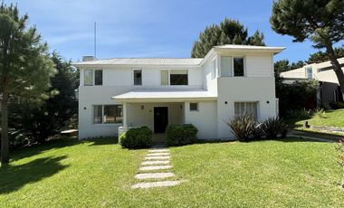 Venta en Residencial II  Costa Esmeralda Cercanía a la playa