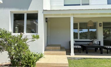 Venta en Residencial II  Costa Esmeralda Cercanía a la playa