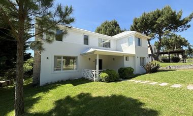 Venta en Residencial II  Costa Esmeralda Cercanía a la playa