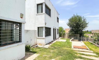 Duplex en Venta/Alquiler en Villa Allende - 2 Dormitorios - Cochera, Asador y Pileta - Seguridad