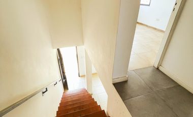 Duplex en Venta/Alquiler en Villa Allende - 2 Dormitorios - Cochera, Asador y Pileta - Seguridad