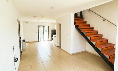 Duplex en Venta/Alquiler en Villa Allende - 2 Dormitorios - Cochera, Asador y Pileta - Seguridad