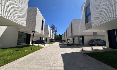 Casa en Bosques de Champagnat