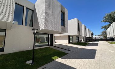 Casa en Bosques de Champagnat