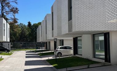 Casa en Bosques de Champagnat