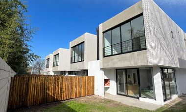 Casa en Bosques de Champagnat