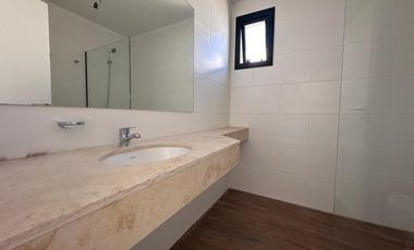 Casa en Bosques de Champagnat