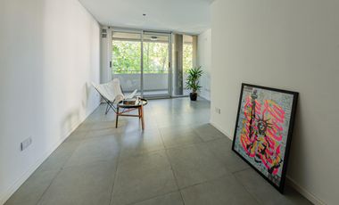AMPLIO LOCAL COMERCIAL VENTA PATIO DE USO EXCLUSIVO REP. DE LA SEXTA ROSARIO