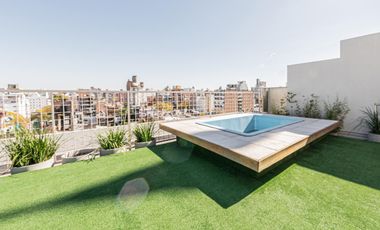 AMPLIO LOCAL COMERCIAL VENTA PATIO DE USO EXCLUSIVO REP. DE LA SEXTA ROSARIO
