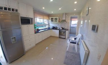 CHALET 5 AMB Lote 920m2 - OPORTUNIDAD RECICLADO