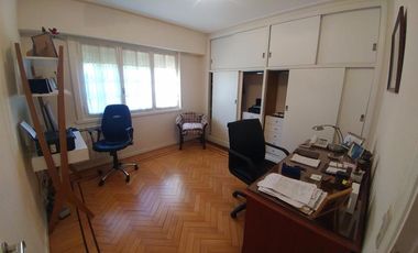 CHALET 5 AMB Lote 920m2 - OPORTUNIDAD RECICLADO