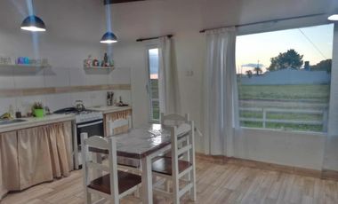 Casa en venta - 2 Dormitorios 1 Baño - 200Mts2 - Mar del Sur