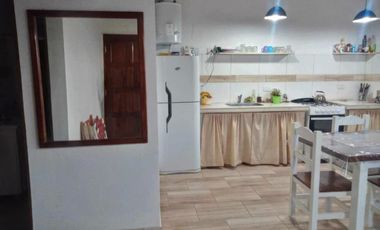Casa en venta - 2 Dormitorios 1 Baño - 200Mts2 - Mar del Sur
