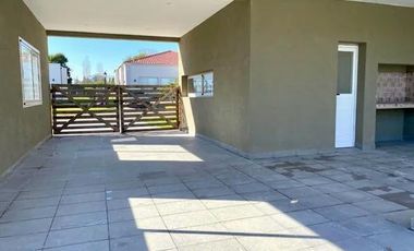 VENTA CASA EN SAN SEBASTIAN AREA 2 - 4 AMBIENTES