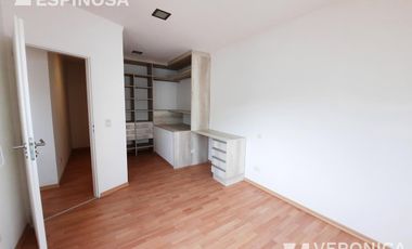 PH de tres ambientes en venta,  Ituzaingó Norte.