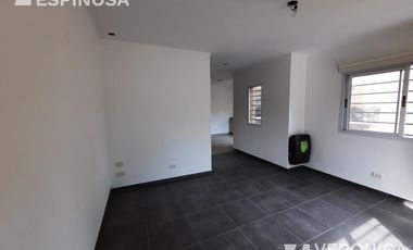 PH de tres ambientes en venta,  Ituzaingó Norte.
