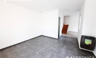 PH de tres ambientes en venta,  Ituzaingó Norte.