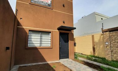 PH de tres ambientes en venta,  Ituzaingó Norte.