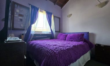 Dúplex en venta - 2 Dormitorios 2 Baños - Cochera - 240Mts2 - Almirante Brown