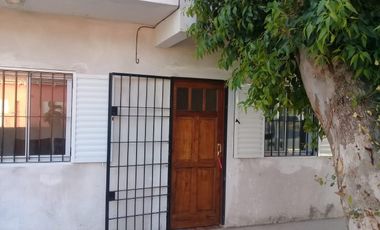 PH en venta - 300mts2 - San Clemente del Tuyú