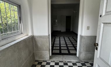 3 ambientes casa VENTA Lomas de Zamora