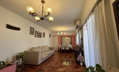 Departamento en el centro de lomitas!