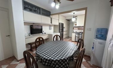 Departamento en el centro de lomitas!