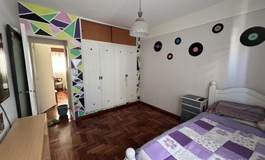 Departamento en el centro de lomitas!
