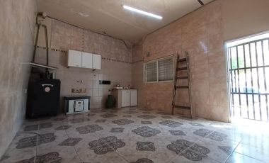 VENTA/PERMUTA - Galpón con oficinas - España y Hospitales, Rosario