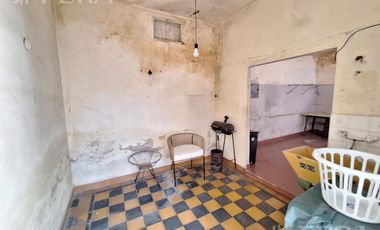 Venta de casa de 3 ambientes con cochera en Gerli