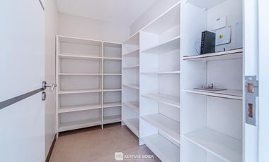 Alquiler - Casa - 4 ambientes - Moderna - Barrio Privado