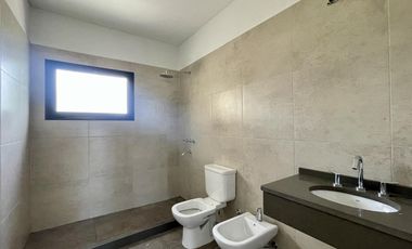 Casa en venta en Araucarias Puertos del Lago - A Estrenar