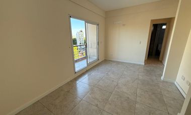 Av. Rosales 800. Departamento 2 amb. en venta. Cochera. Apto crédito.
